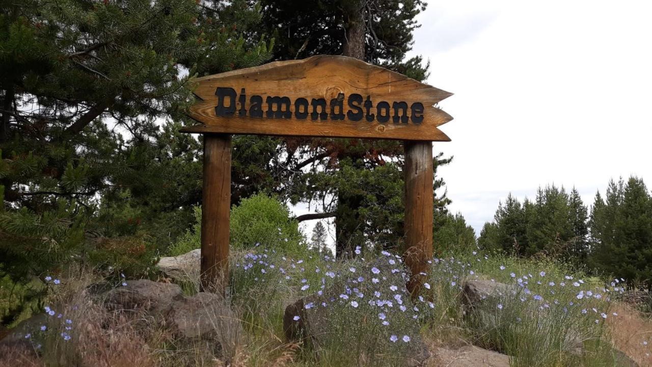 Diamondstone Guest Lodges La Pine Exterior foto