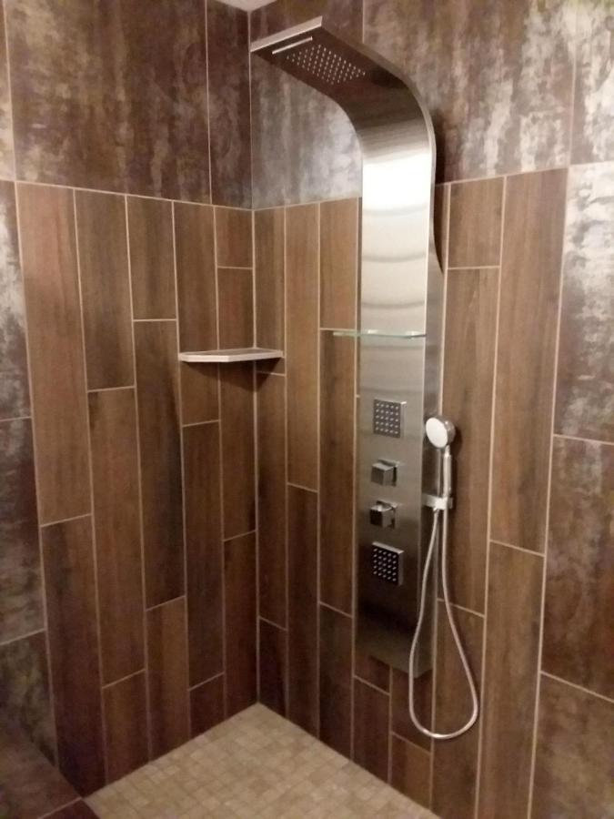 Diamondstone Guest Lodges La Pine Exterior foto